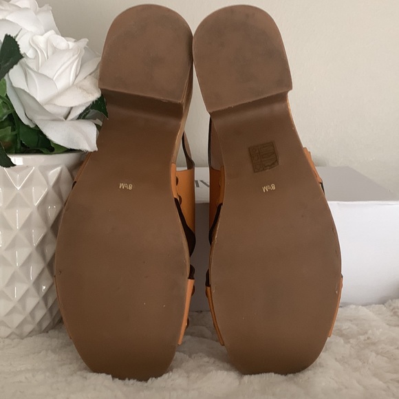 Tory Burch Blythe 90mm Sandal - Picture 16 of 16